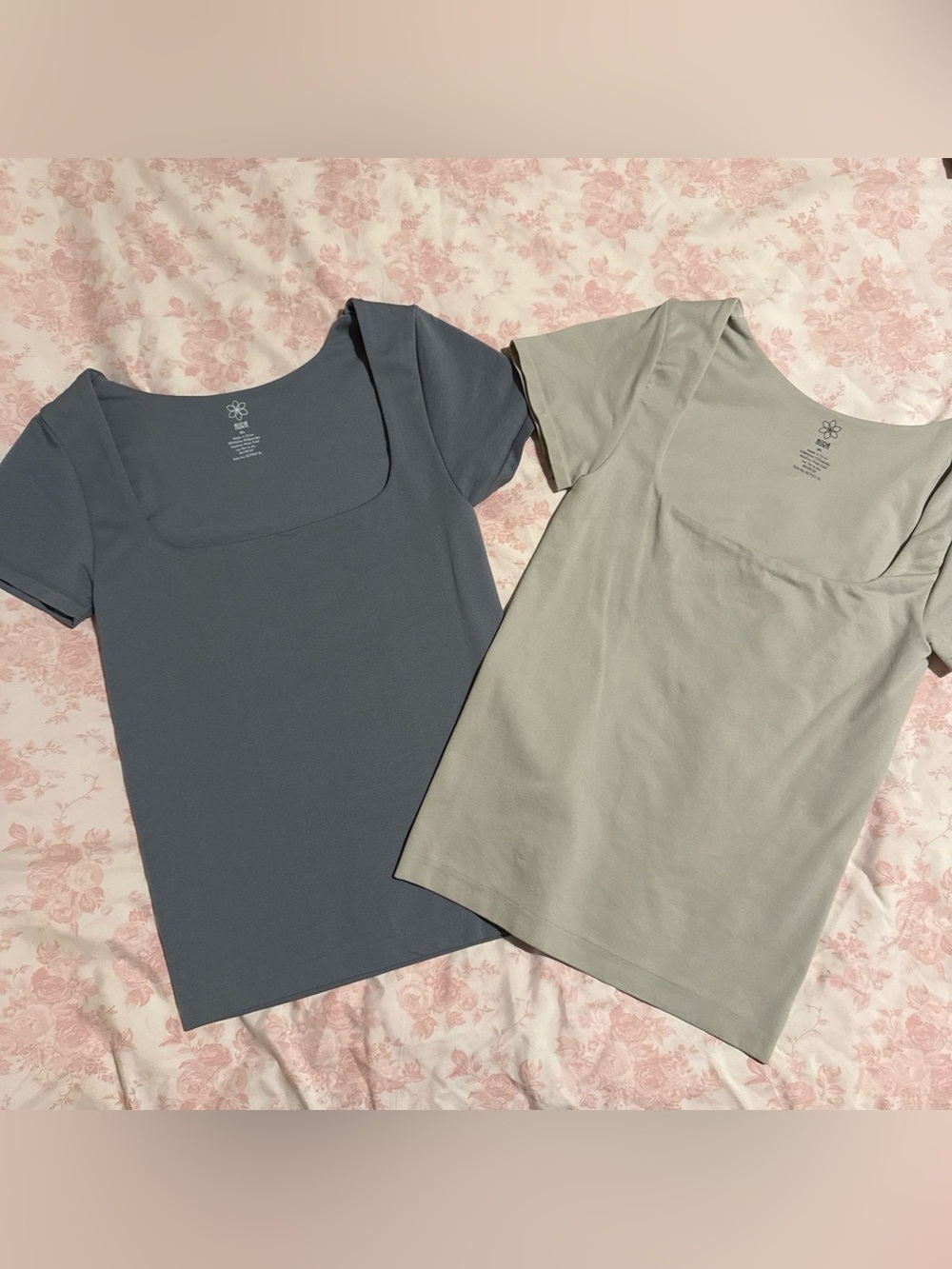 Aura Women’s Square Neck Short Sleeve Top - Slate Blue & Light Gray